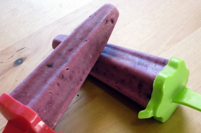 blueberries cream popsicle (1)