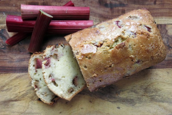 Rhubarb Pound Cake(1)